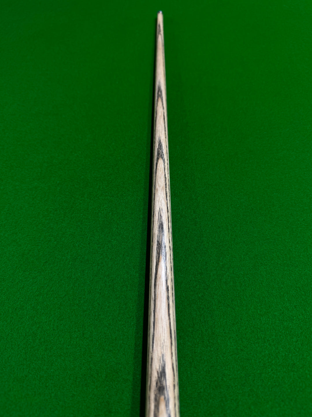Eagle Cues Ultimate 2162 – 9.7mm – 57" – 17.6oz